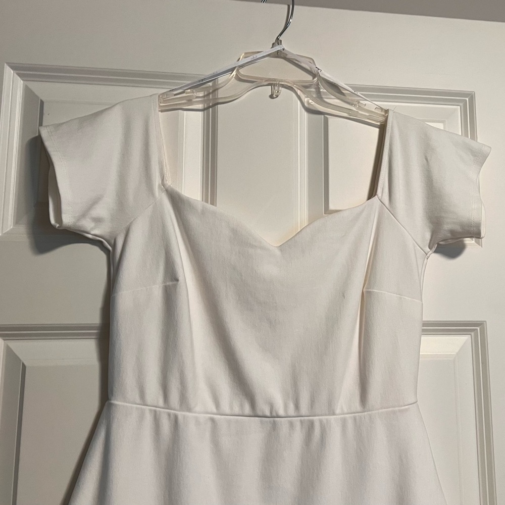 White Lulus Dress - Picture 4 of 8